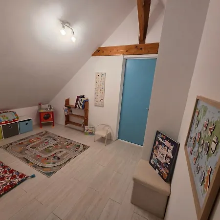 Maison De Charme En Normandie,jardin Et Animaux