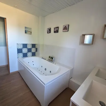 펜션 Maison De Charme En Normandie,jardin Et Animaux Boissy-Lamberville