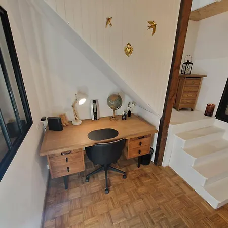 Maison De Charme En Normandie,jardin Et Animaux